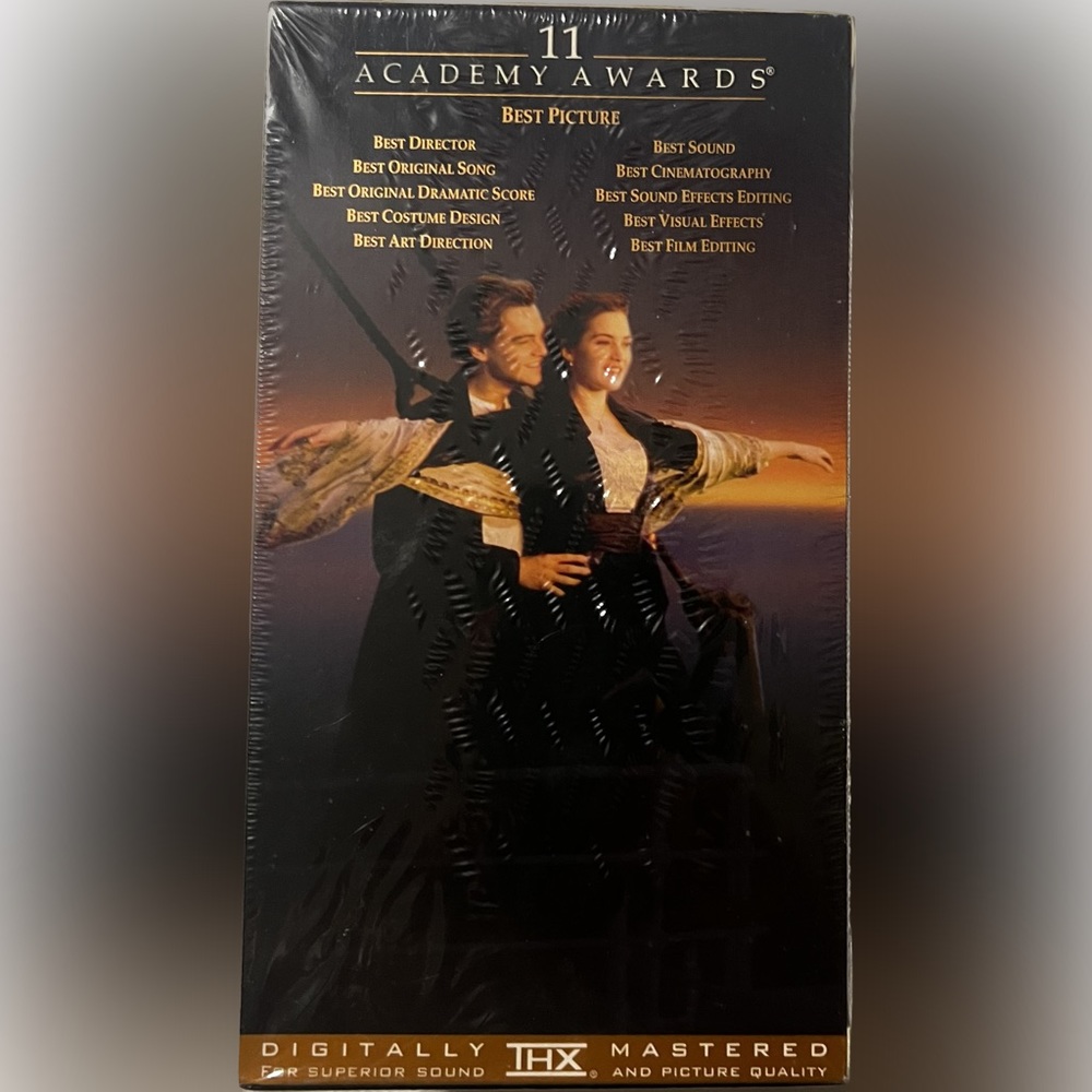 ❌NIP Vintage TITANIC VHS Video Classic Film THX Factory Sealed 2 Tape Set 1997 - Picture 3 of 9